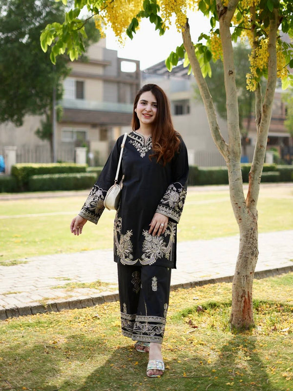 Party Wear Look Designer Suit Set With Thread Embroidery Work