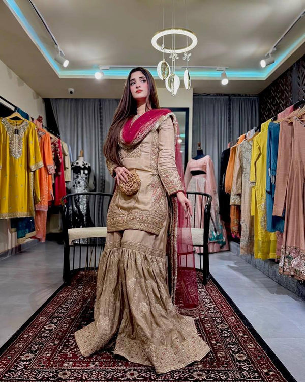 Designer Suit Set With Sequence & Thread Work