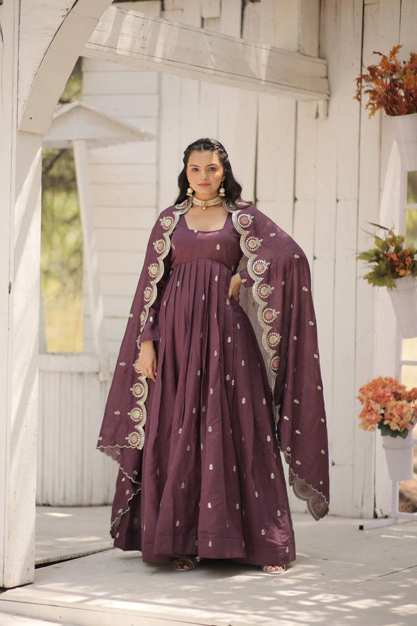 Party Wear Look Gown With Sequins Embroidered Work