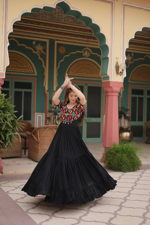Navratri Special Gown With Kutchi Gamthi Kodi Work