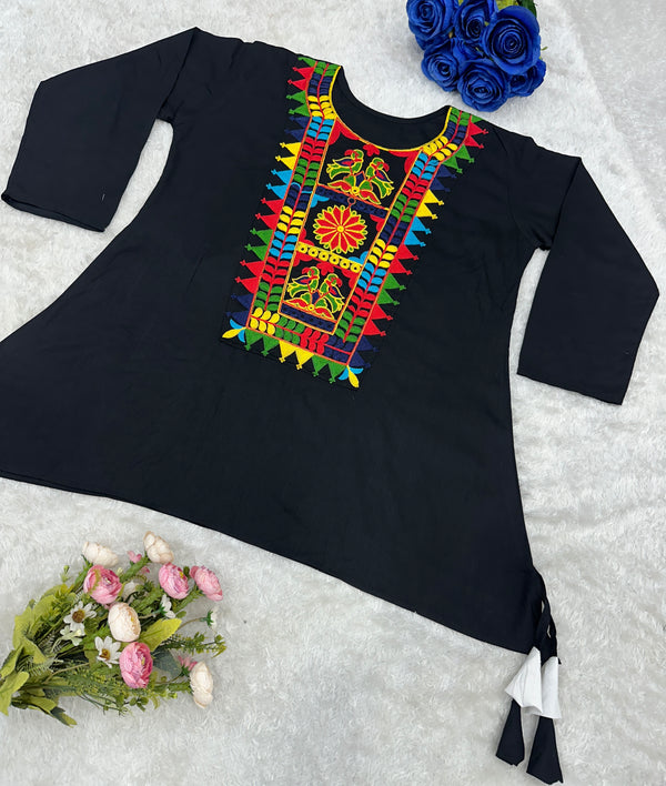 Designer Navratri Special Top With Multi Thread Embroidery Work